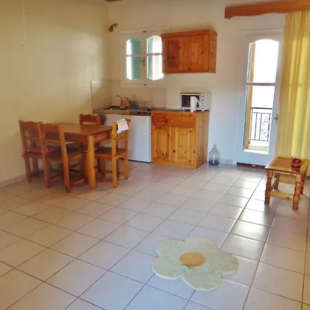 Lefkothea * Φρύνι