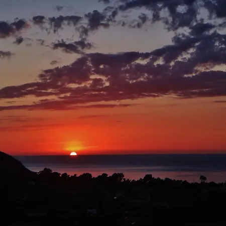 Lefkothea Apartment Frínion