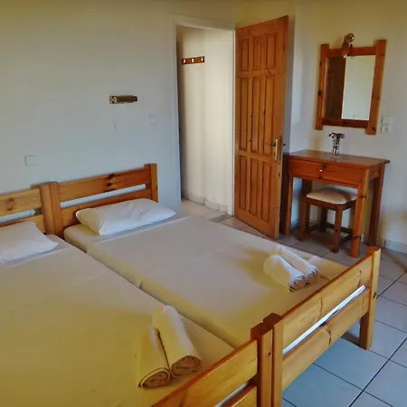 Lefkothea Apartment *