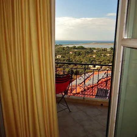 Lefkothea Apartment